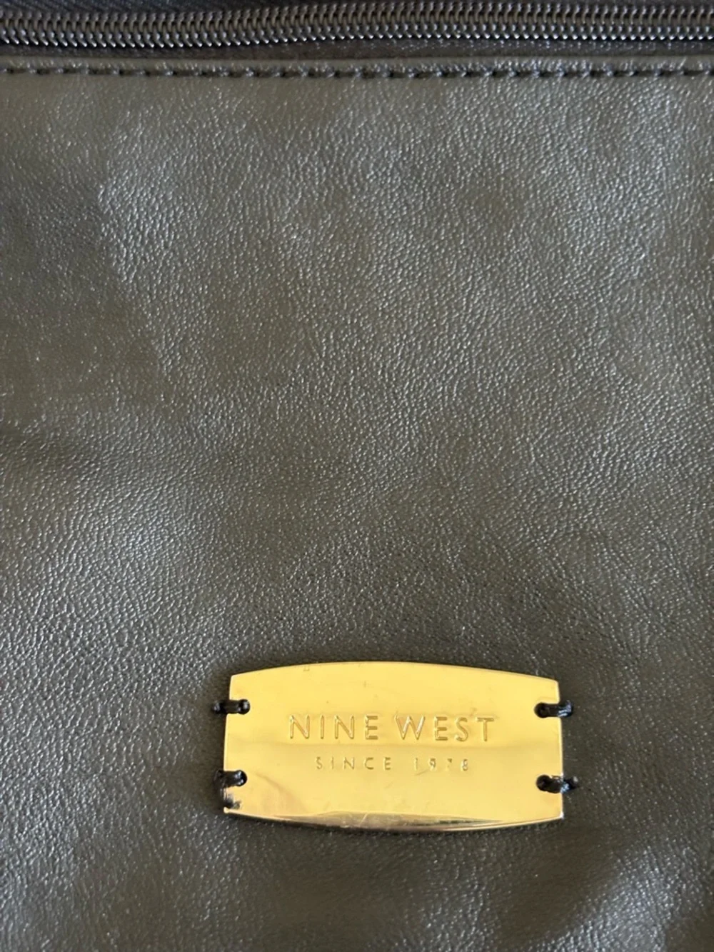 Nine West Fold-Over Clutch with Gold Chain Strap Women's Black